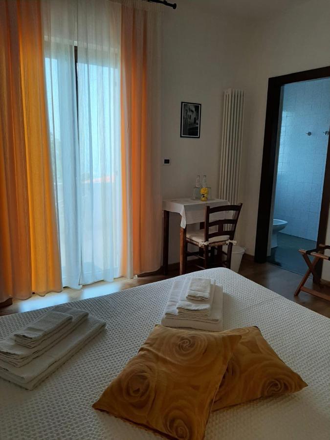 La Quercia Bed and Breakfast San Mauro di Saline Exteriör bild